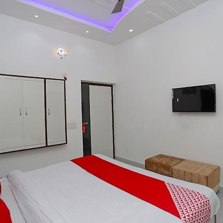 Hotel Rest Palace 阿格拉 外观 照片
